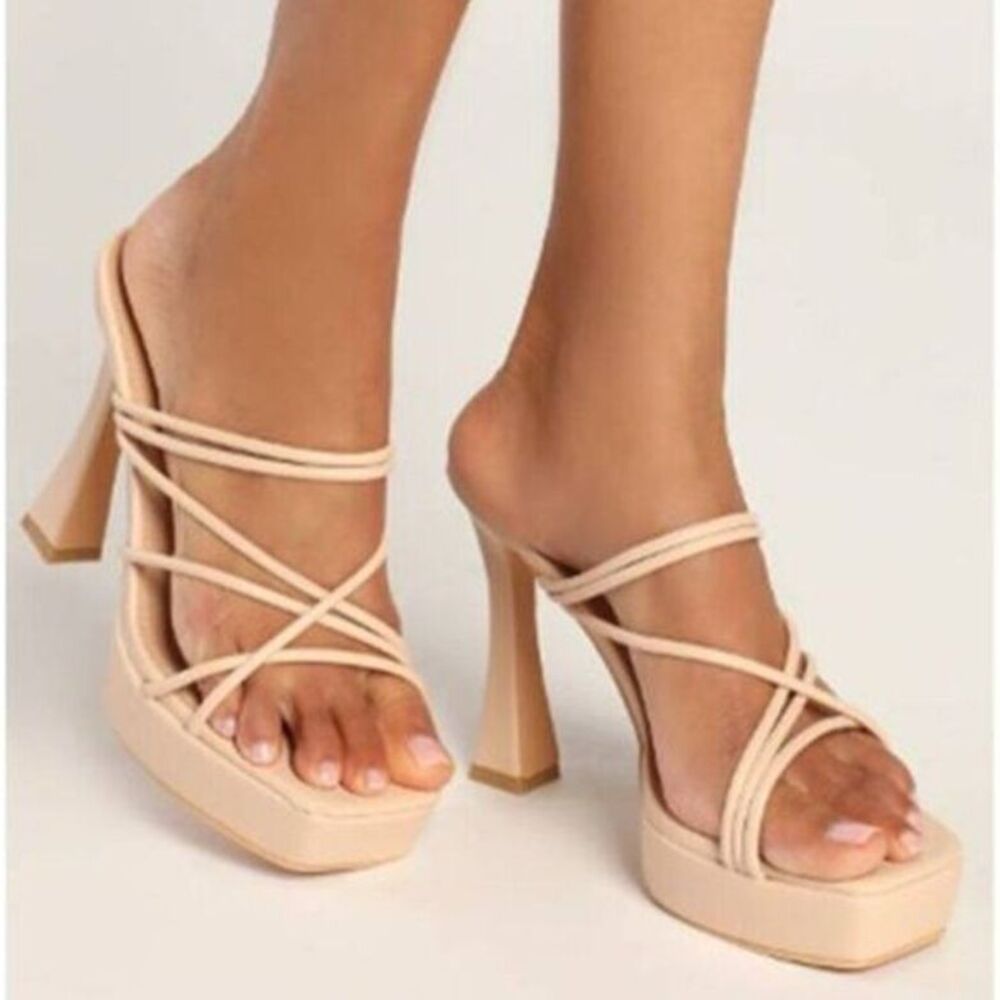 Wild Diva Women's Sculpted Heel‎ed Platform Sandals Cocktail Beige Size 8 $79